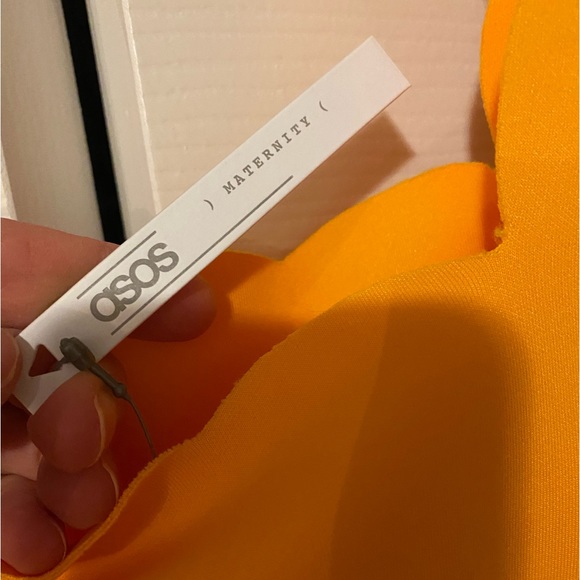 ASOS NWT Maternity Dress, size 2 - Picture 3 of 4